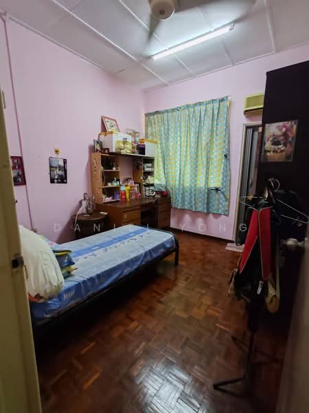 Terraced House for Sale in Taman Munsyi Ibrahim (Johor Bahru) - Daniel Yong - Bedroom - PropertyGuru.com.my