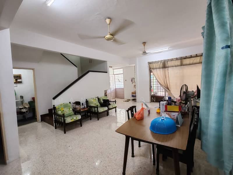 Terraced House for Sale in Taman Munsyi Ibrahim (Johor Bahru) - Daniel Yong - Living Room - PropertyGuru.com.my
