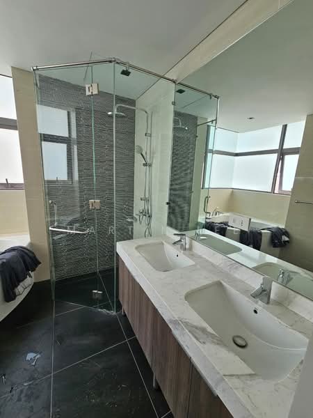 Kondominium untuk Dijual di Capella Embassy (D'Rapport Residences) - Martin Lee - Bathroom - PropertyGuru.com.my