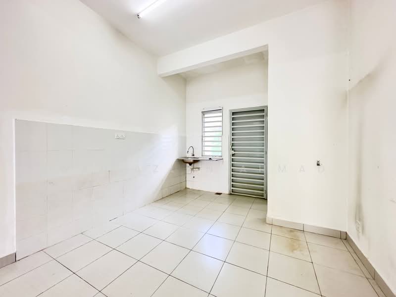 Rumah Teres untuk Dijual di Aman Putri (Sungai Buloh) - Wan Azlan Ahmad - PropertyGuru.com.my