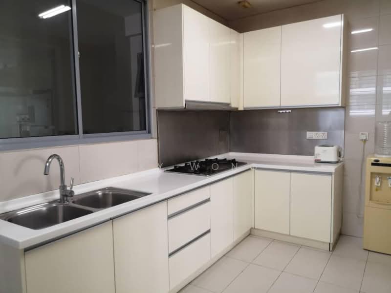 Kondominium untuk Dijual di Hampshire Residences - Sky Wong - Kitchen - PropertyGuru.com.my