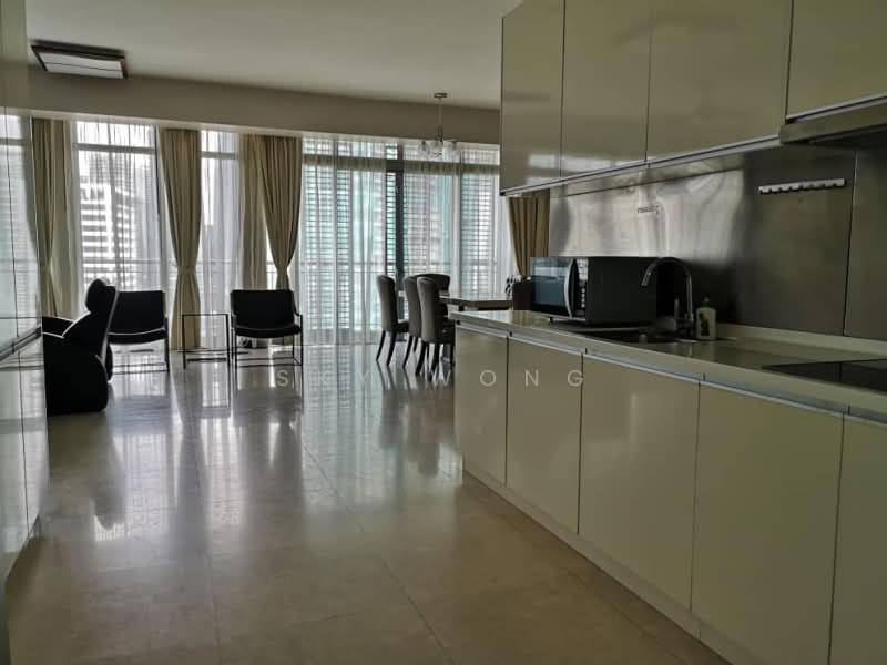 Kondominium untuk Dijual di Hampshire Residences - Sky Wong - Living Room - PropertyGuru.com.my