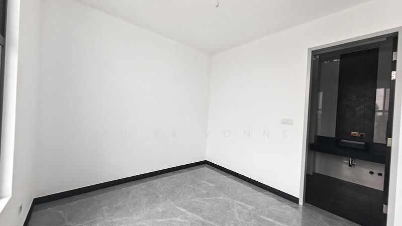 Rumah Berkembar untuk Dijual di Setia Tropika (Johor Bahru) - Bu Ee Vonne - PropertyGuru.com.my