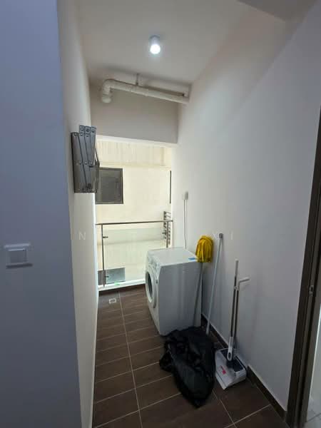 Condominium for Rent at Lovell @ Country Garden Danga Bay - NG ZEN XI - Balcony - PropertyGuru.com.my