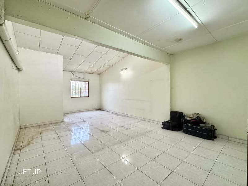 Rumah Teres 2 Tingkat untuk Dijual di Kampung Batu Belah (Klang) - Daniel Kok - Interior - PropertyGuru.com.my