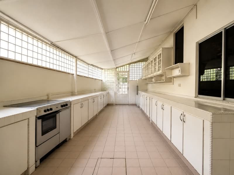 Rumah Banglo untuk Dijual di Bukit Damansara (Damansara Heights) - Dixon Ong - Kitchen - PropertyGuru.com.my