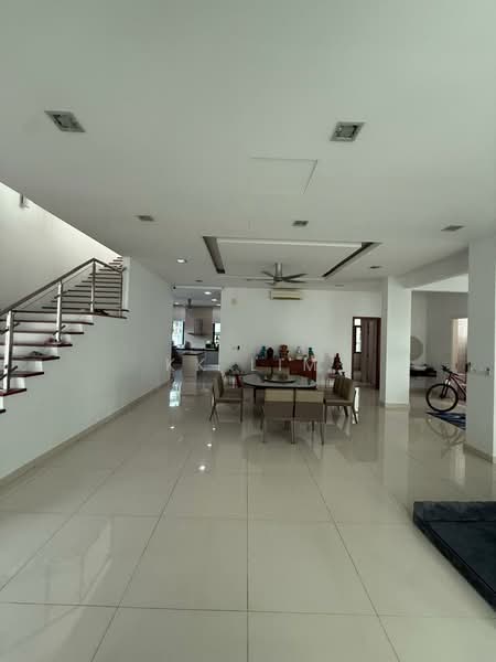 Rumah Banglo untuk Dijual di Subang Heights (Subang Jaya) - KK Lim - Living Room - PropertyGuru.com.my