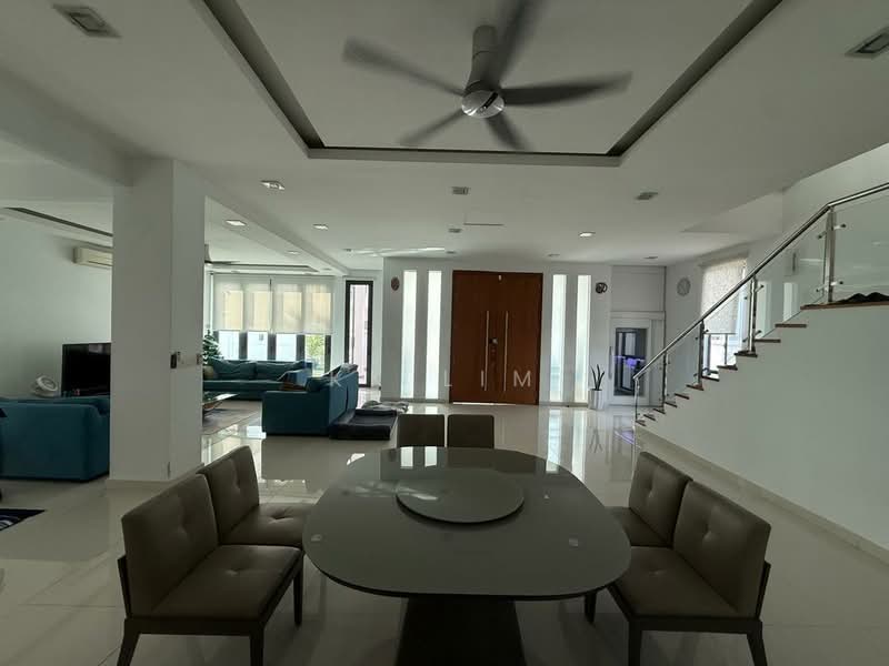 Rumah Banglo untuk Dijual di Subang Heights (Subang Jaya) - KK Lim - Living Room - PropertyGuru.com.my