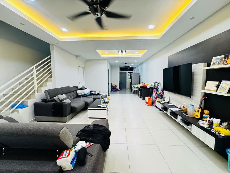 2-storey Terraced House for Sale in Bandar Tasik Puteri (Rawang) - Yasmin Sulaiman - Living Room - PropertyGuru.com.my