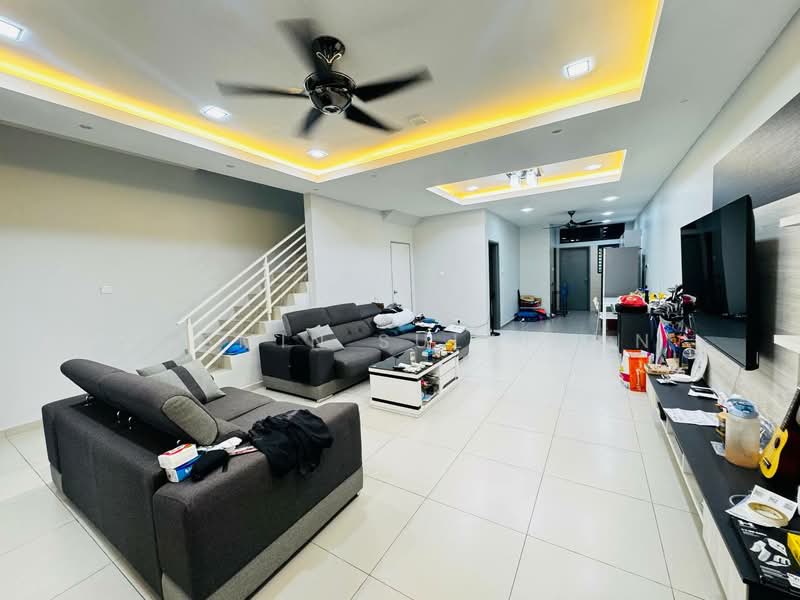 2-storey Terraced House for Sale in Bandar Tasik Puteri (Rawang) - Yasmin Sulaiman - Living Room - PropertyGuru.com.my