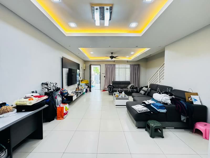 2-storey Terraced House for Sale in Bandar Tasik Puteri (Rawang) - Yasmin Sulaiman - Living Room - PropertyGuru.com.my