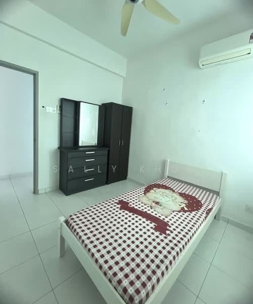 Condominium for Rent at The Golden Triangle Condominium - Sally Khoo - Bedroom - PropertyGuru.com.my