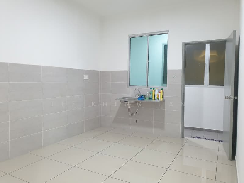 Kondominium untuk Disewa di Centro Residence - Lee Kheng Tan - Kitchen - PropertyGuru.com.my