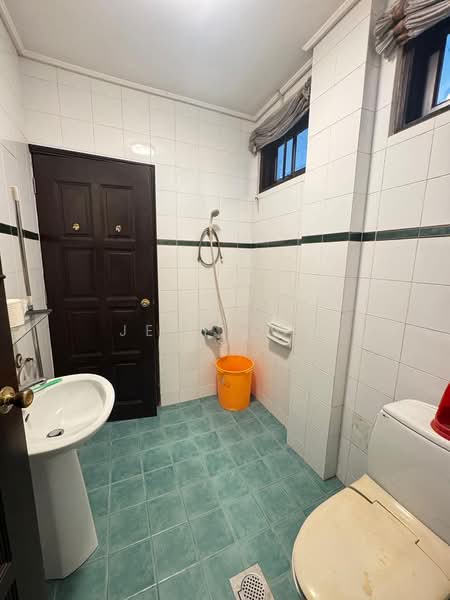 Rumah Berkembar untuk Dijual di Taman Pelangi (Johor Bahru) - Jeny Loo - PropertyGuru.com.my