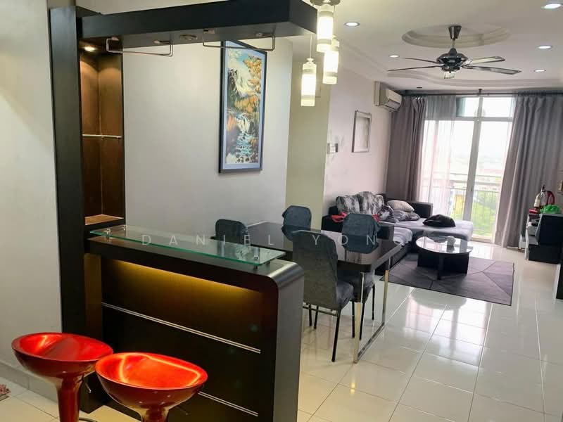 Pangsapuri untuk Dijual di Kipark Apartment - Daniel Yong - Living Room - PropertyGuru.com.my