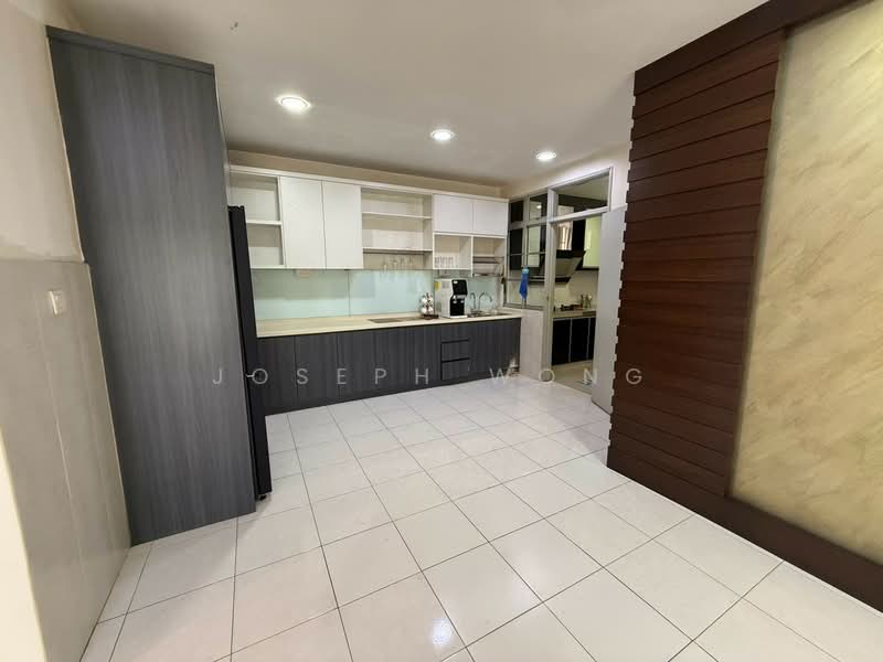 2-storey Terraced House for Rent in Bukit Indah (Iskandar Puteri (Nusajaya)) - Joseph Wong - Kitchen - PropertyGuru.com.my