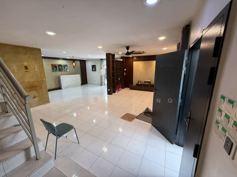 2-storey Terraced House for Rent in Bukit Indah (Iskandar Puteri (Nusajaya)) - Joseph Wong - Living Room - PropertyGuru.com.my