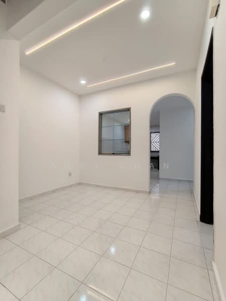 2-storey Terraced House for Sale in Bandar Seri Alam (Masai) - Andy Chan - PropertyGuru.com.my