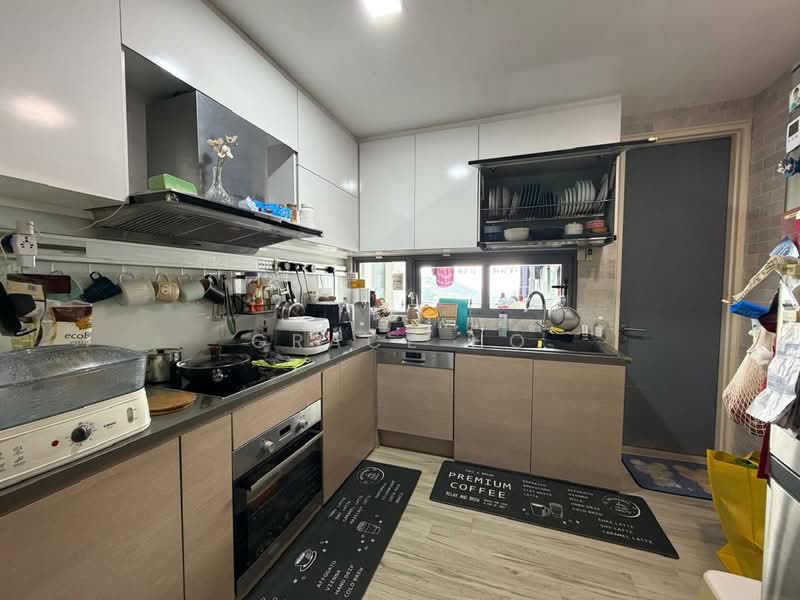 Kondominium untuk Dijual di The Breezeway - Grace Ho - Kitchen - PropertyGuru.com.my