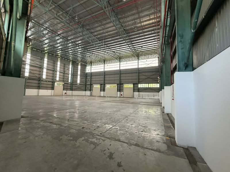 Warehouse for Sale in Taman Perindustrian Bukit Raja (Kapar) - Eugene Yap - Interior - PropertyGuru.com.my