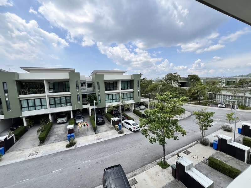 Rumah Bandar untuk Disewa di Cahaya Spk (Shah Alam) - Nur Diyanah - Exterior - PropertyGuru.com.my