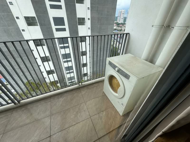 Kondominium untuk Disewa di Emporis - Jason Low - PropertyGuru.com.my