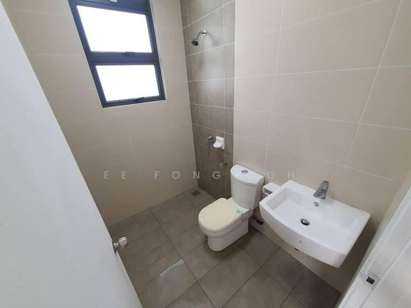 Semi-Detached House for Sale in Setia Eco Cascadia (Tebrau) - Ee Fong Toh - Bathroom - PropertyGuru.com.my