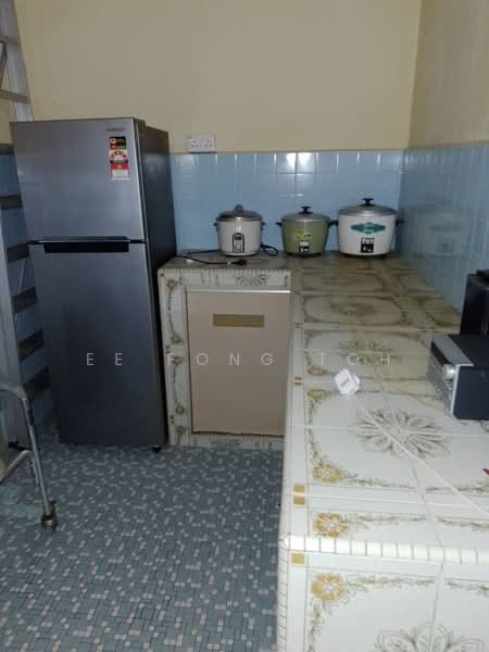 Rumah Teres 1-Tingkat untuk Dijual di Taman Sri Tebrau (Johor Bahru) - Ee Fong Toh - Kitchen - PropertyGuru.com.my