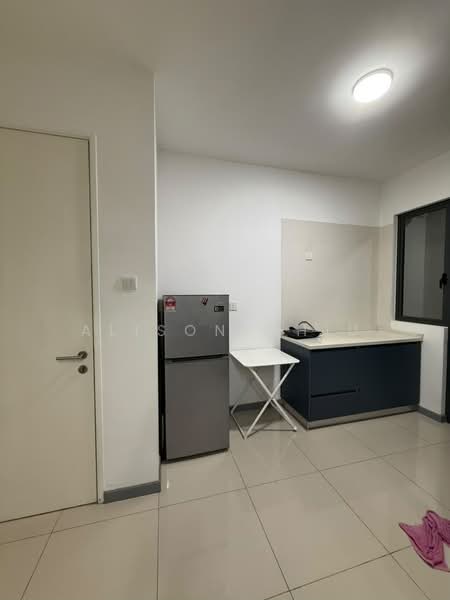 Servis Apartment untuk Disewa di United Point (Residensi Berpadu) - Alison Chiu - Kitchen - PropertyGuru.com.my