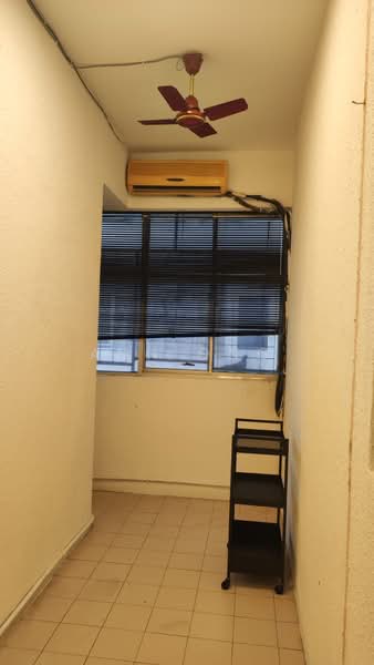 Kondominium untuk Dijual di Angkasa Impian 1 - Ann Ong - Corridor - PropertyGuru.com.my