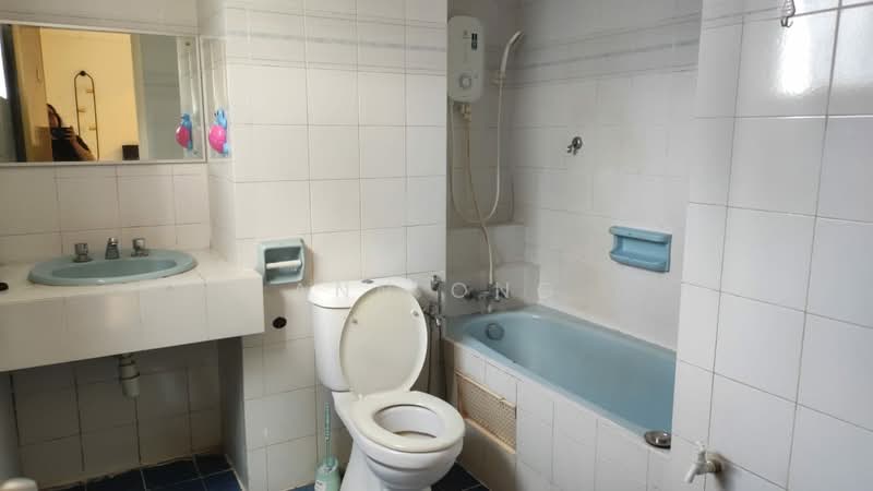 Kondominium untuk Dijual di Angkasa Impian 1 - Ann Ong - Bathroom - PropertyGuru.com.my