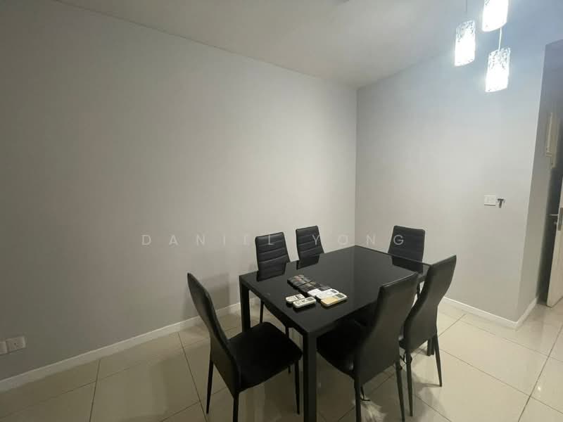 Condominium for Sale at Ujana Executive Apartment - Daniel Yong - Dining Room - PropertyGuru.com.my