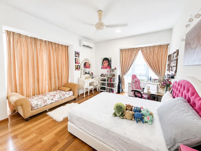 Bungalow House for Sale in Lakefront Villa (Cyberjaya) - Mudz Salahuddin - Bedroom - PropertyGuru.com.my
