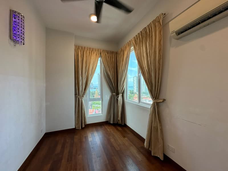 Kondominium untuk Dijual di The Cantonment - Meng . - View - PropertyGuru.com.my
