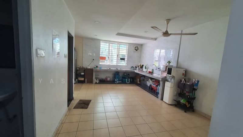 2-storey Terraced House for Sale in Sri Petaling (Kuala Lumpur) - Yasmin Sulaiman - Kitchen - PropertyGuru.com.my
