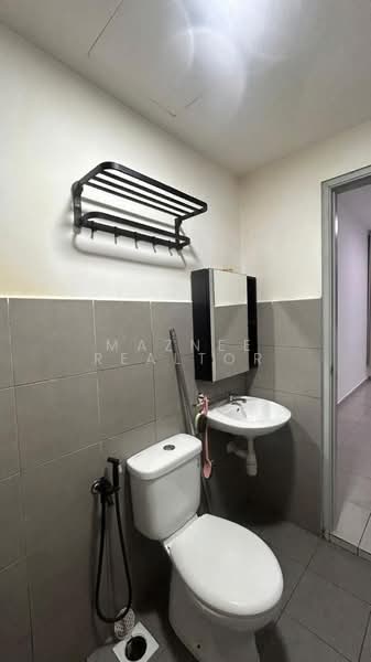 Apartment for Rent at Tangerine Suites - Maznee Realtor - PropertyGuru.com.my