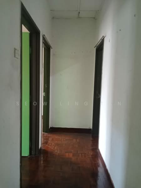 2-storey Terraced House for Sale in Taman Desa Melor (Senawang) - Seow Ling Tan - Corridor - PropertyGuru.com.my