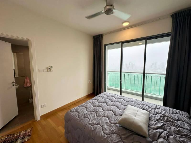 Kediaman Servis untuk Dijual di Teega Suites - Ryan Lim - Bedroom - PropertyGuru.com.my