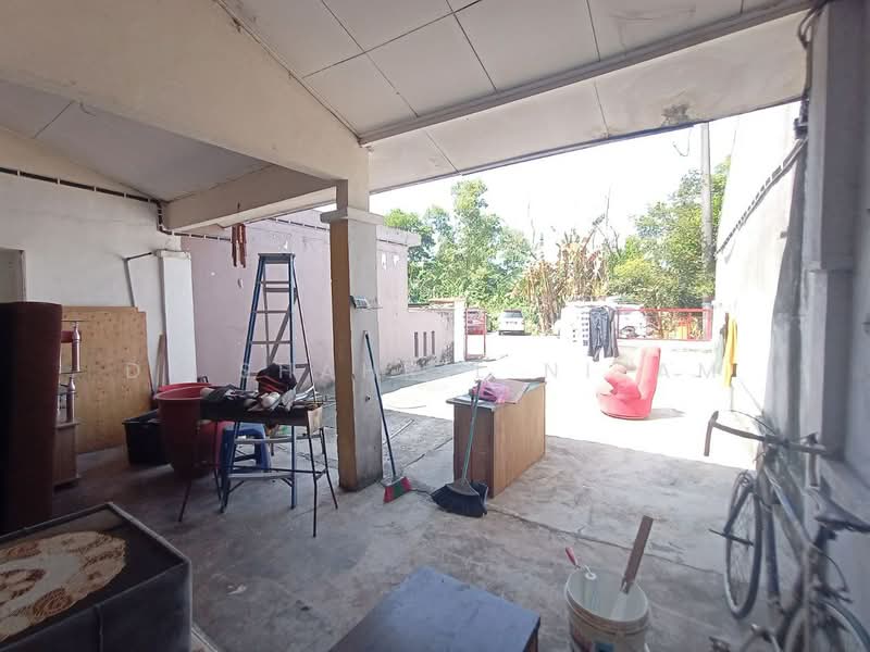 1-storey Terraced House for Sale in Bandar Putera (Klang) - Dr Shahril Nizam - Exterior - PropertyGuru.com.my
