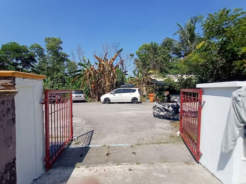 1-storey Terraced House for Sale in Bandar Putera (Klang) - Dr Shahril Nizam - Exterior - PropertyGuru.com.my