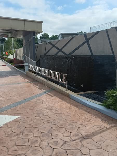 Kediaman Servis untuk Disewa di Parkland Residence - Ken Chen - PropertyGuru.com.my