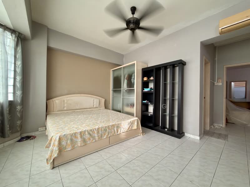 Condominium for Sale at Green Acre - Vivien Ng - Bedroom - PropertyGuru.com.my