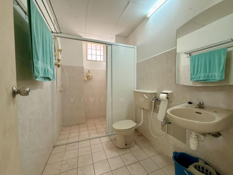 Condominium for Sale at Green Acre - Vivien Ng - Bathroom - PropertyGuru.com.my