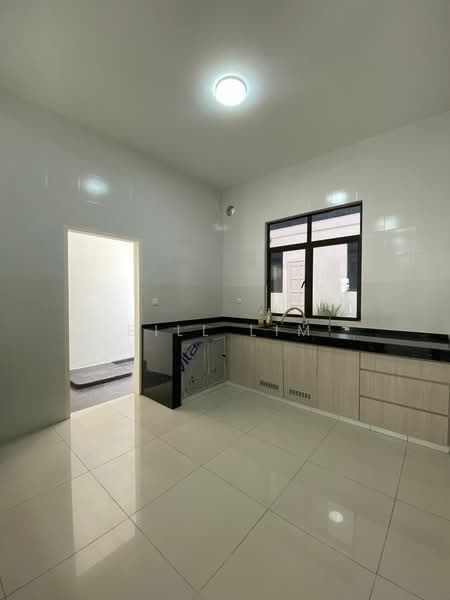 2-storey Terraced House for Rent in Eco Grandeur (Puncak Alam) - Bill Lim - Kitchen - PropertyGuru.com.my