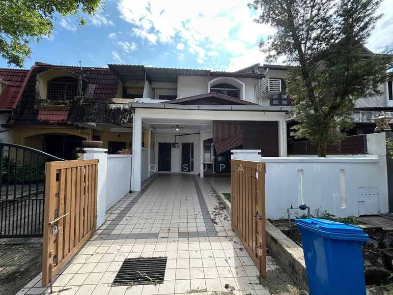 2-storey Terraced House for Rent in Ampang (Selangor) - Thoriq Suparman - Exterior - PropertyGuru.com.my