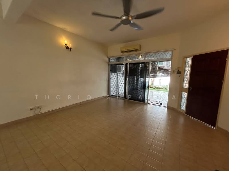 2-storey Terraced House for Rent in Ampang (Selangor) - Thoriq Suparman - Living Room - PropertyGuru.com.my