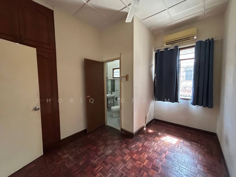 2-storey Terraced House for Rent in Ampang (Selangor) - Thoriq Suparman - Bathroom - PropertyGuru.com.my