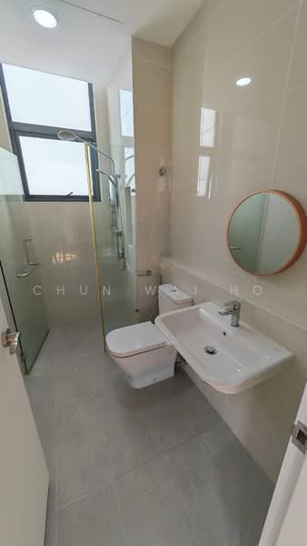 Kondominium untuk Disewa di Waltz Residences - Chun Wai Ho - Bathroom - PropertyGuru.com.my