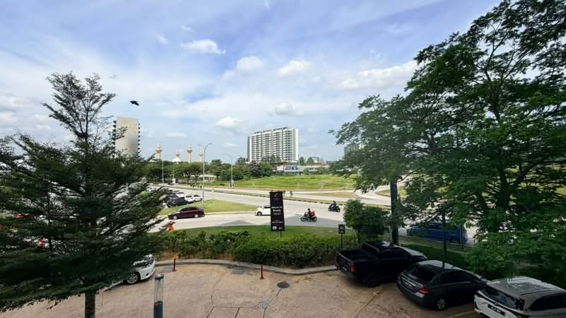 Shop / Office for Rent in Bukit Jelutong (Shah Alam) - Izzaza Izzati - Exterior - PropertyGuru.com.my