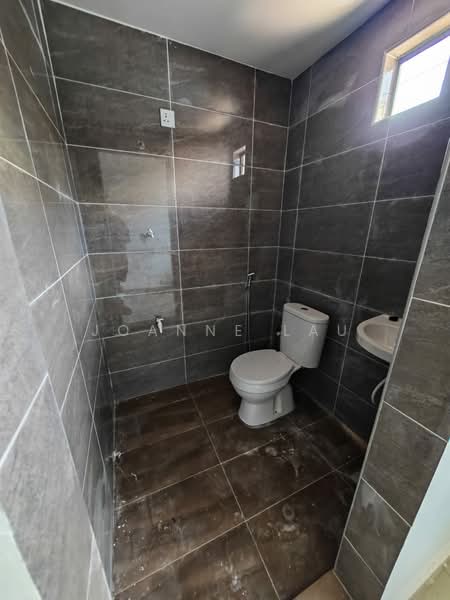 2-storey Terraced House for Sale in Taman Skudai Baru (Skudai) - Joanne Lau - Bathroom - PropertyGuru.com.my